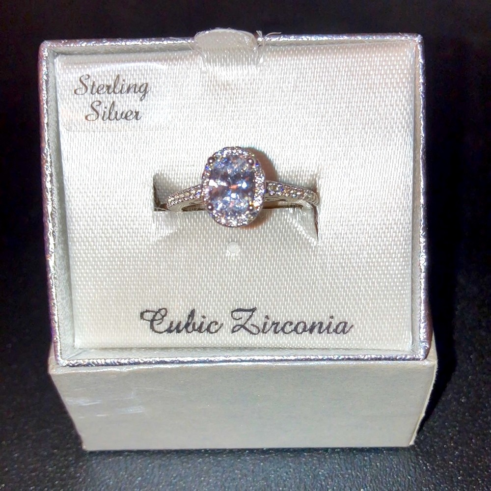 Sterling Silver 💍Cubic Zirconia Ring Size 6.5 Fine Jewelry Bridal 🆕